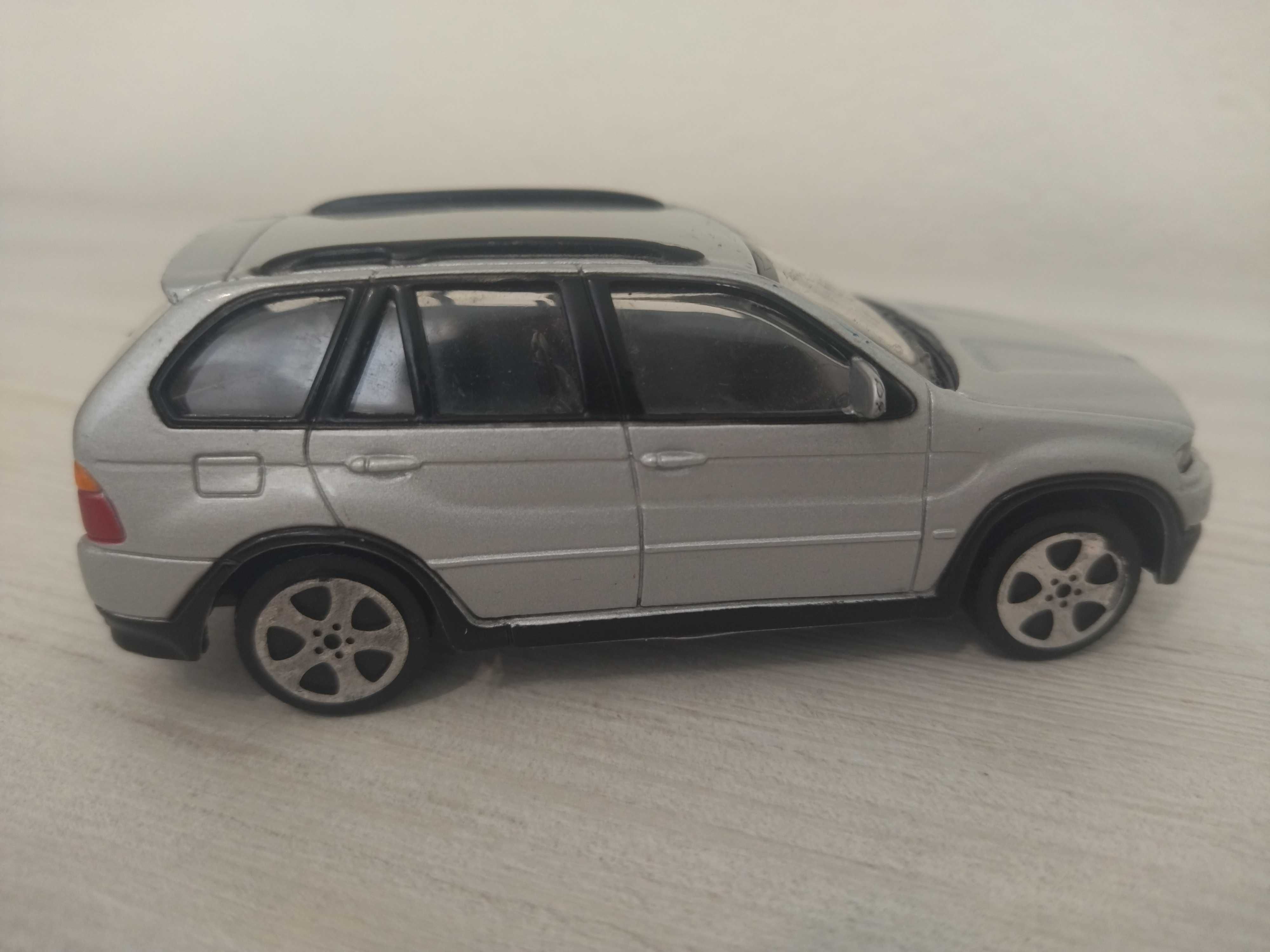 Метална количка BMW X5 !!!