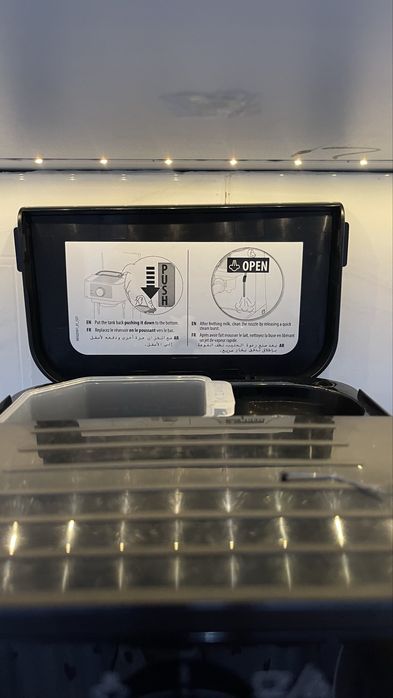 Продаётся кофемашина Delonghi