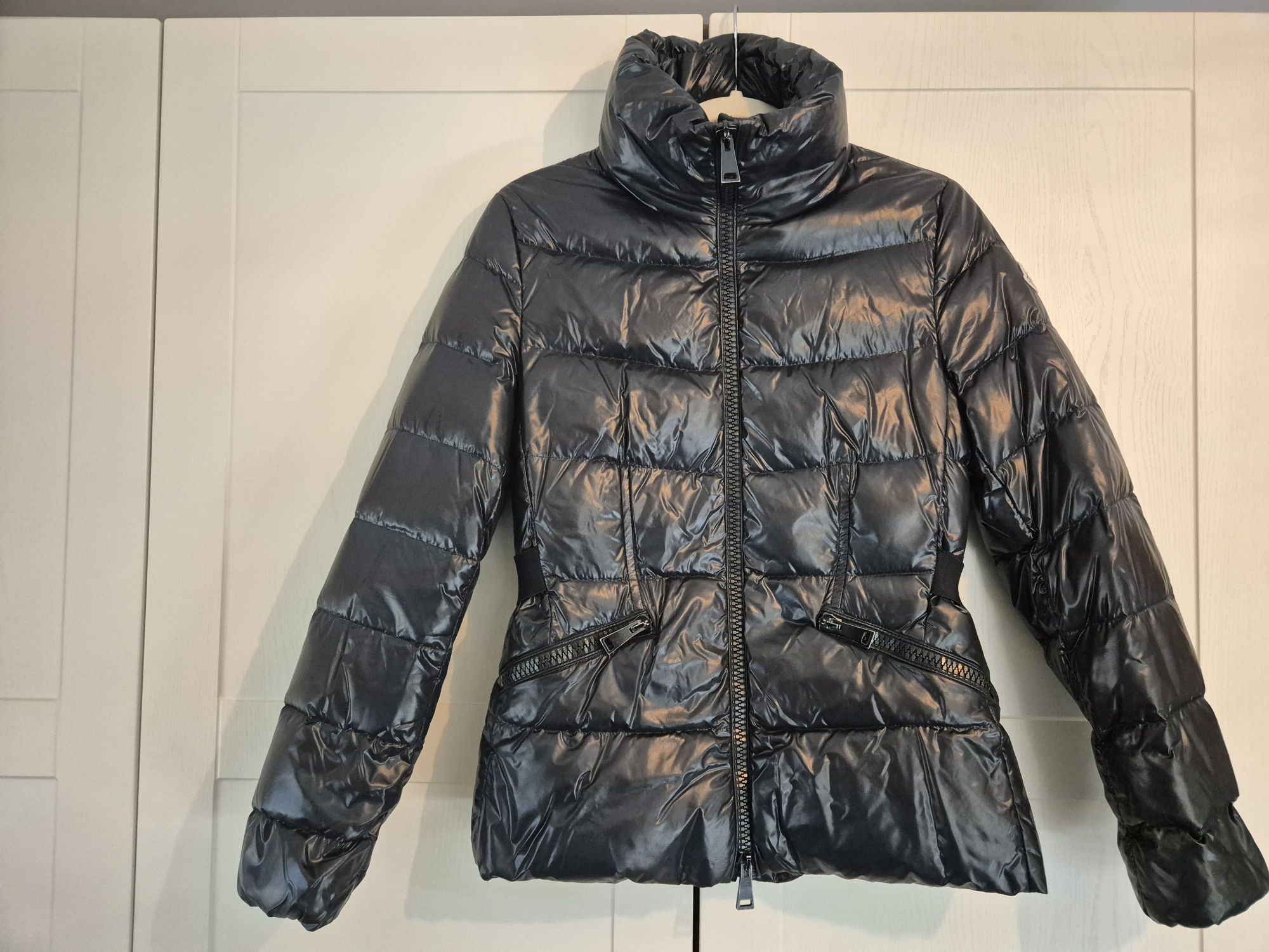 Яке с гъши пух Moncler