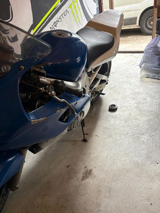 Vand  motocicleta Yamaha R6