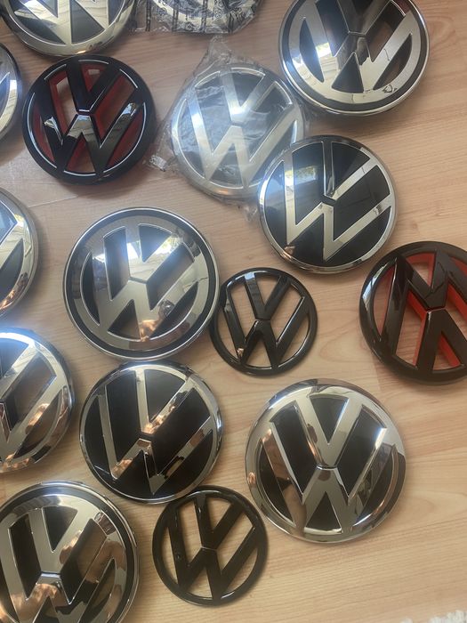 Emblema Sigla Volkswagen Tiguan,Passat,Caddy,Polo,T-Roc,T-Cros,Golf