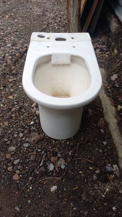 Строительный унитаз 6000 тенге