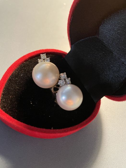 Cercei perle naturale , aur 18 k si diamante