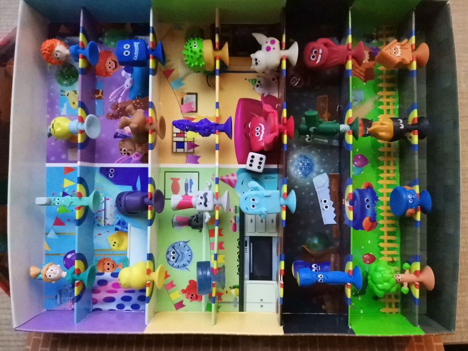 Стикери  и карти Свежите супергерои