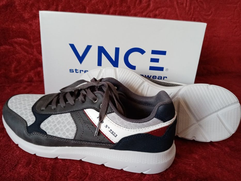 Adidași VENICE Nr. 42