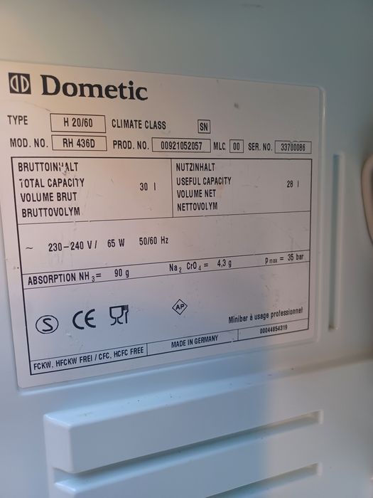 Frigider Dometic