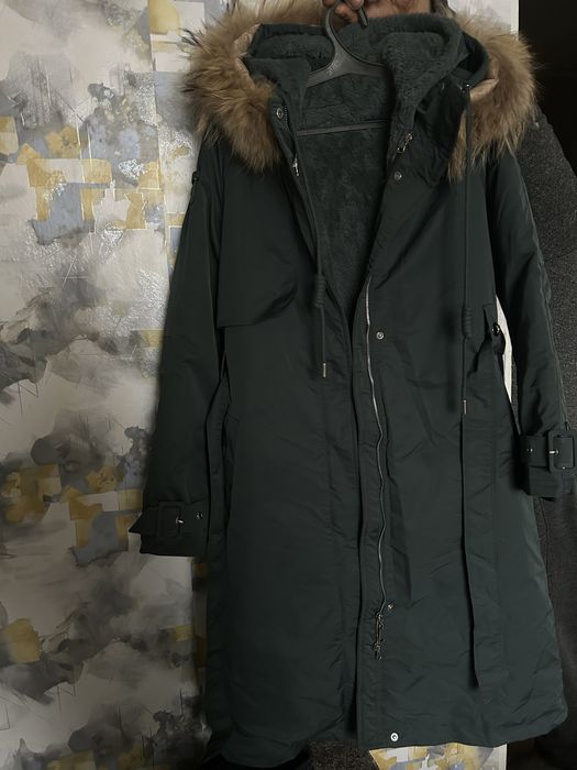 Куртка демисизон . С подкладом . В отличном состоянии.