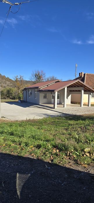 Executăm lucrări de construcții civile și industriale