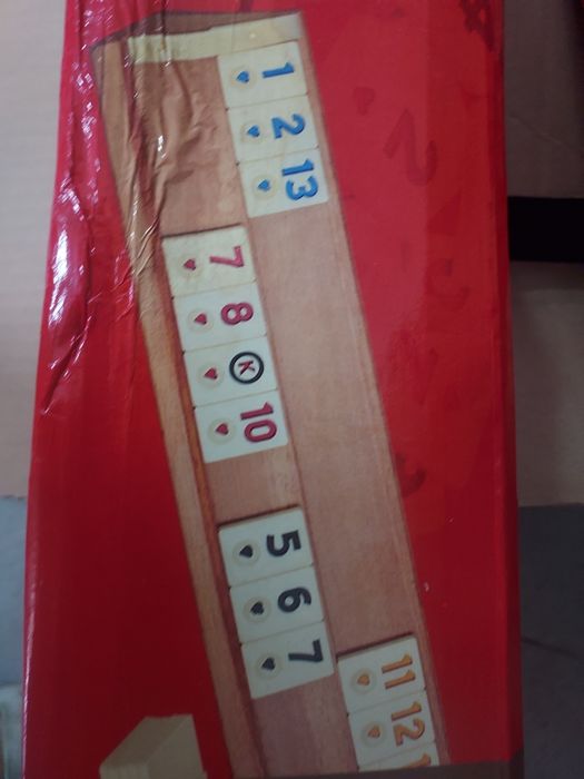 Remi Kardesler cu Placa 42 cm din  Lemn Stejar  masiv  și piese lucioa