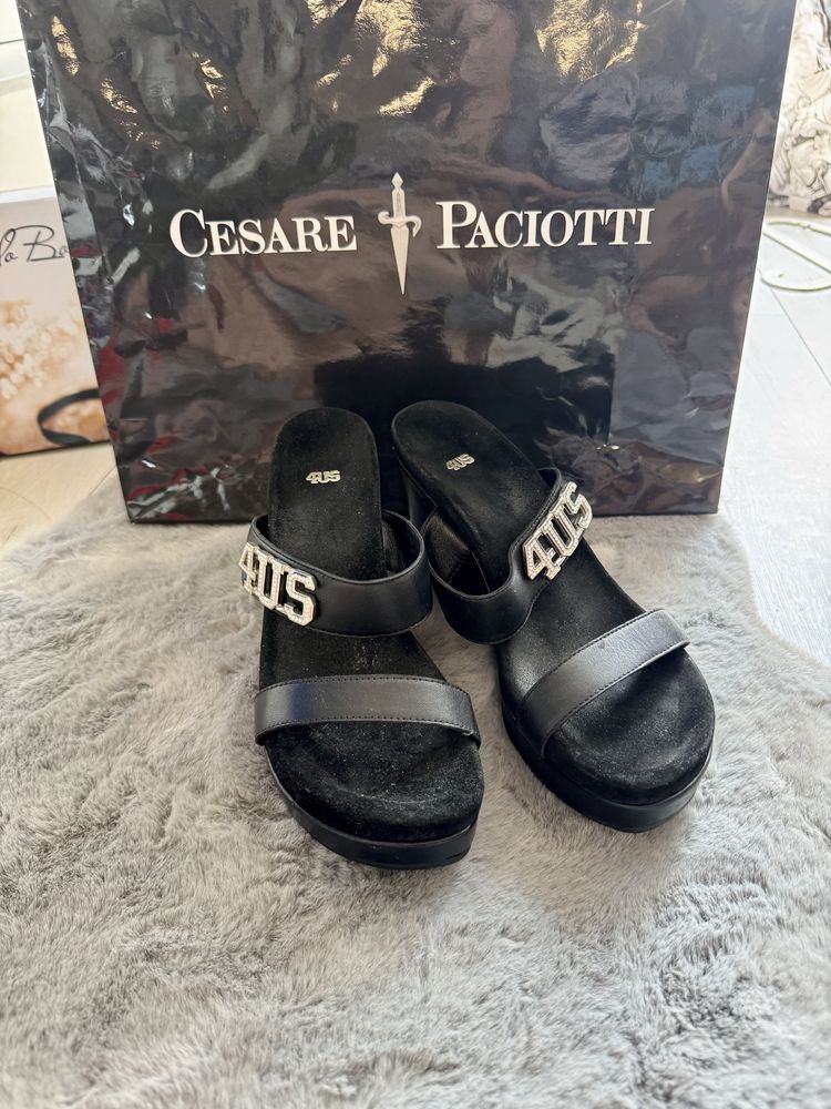 Cesare Paciotti сандали