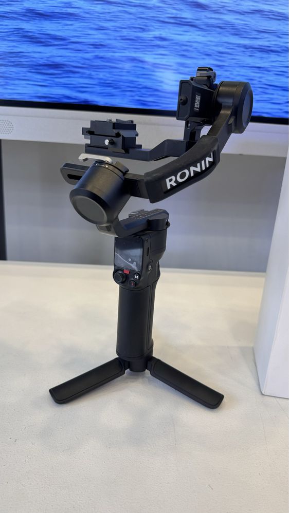 Стабилизатор DJI RS 3 Mini
