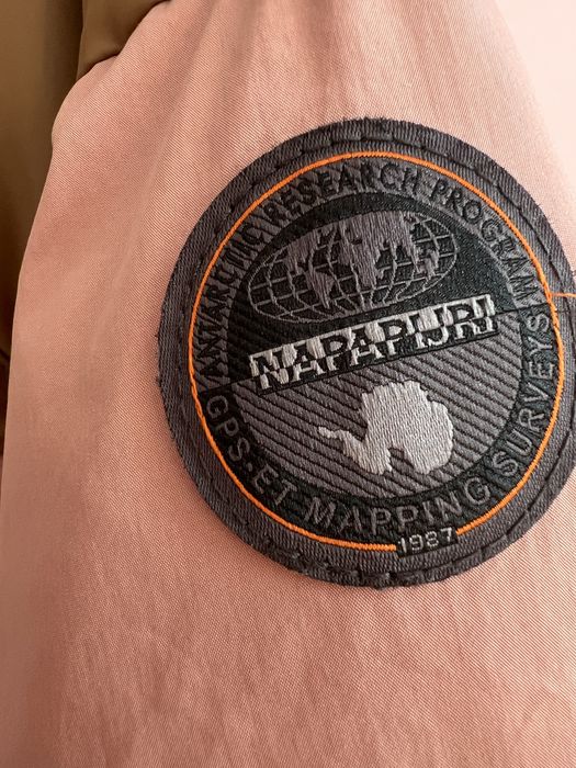 Яке Napapijri. 100% Оригинално