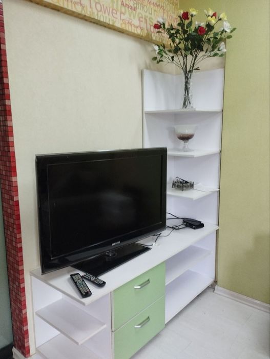 срочно сдаётся квартира метро Буюк Ипак Йули художник 2-комната