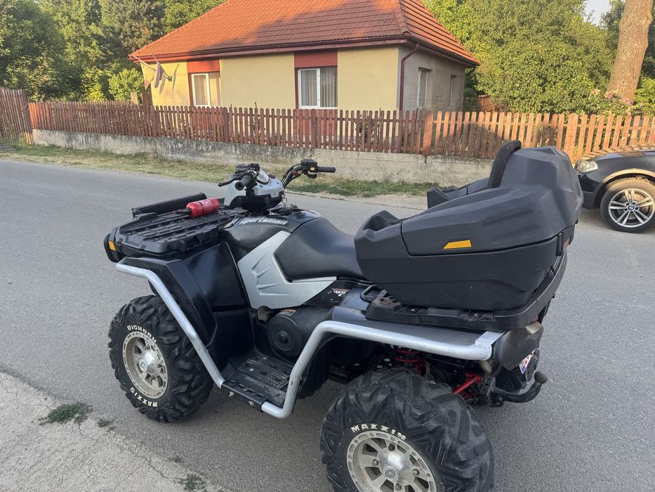 Atv Polaris 800 cu acte