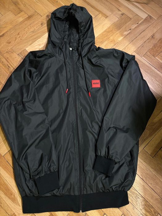 Яке на Hugo Boss