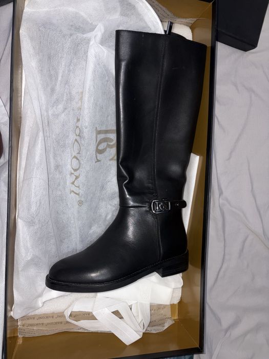 Баскони оригинал қыстық етік новый 90к алынған пылник каробка бар