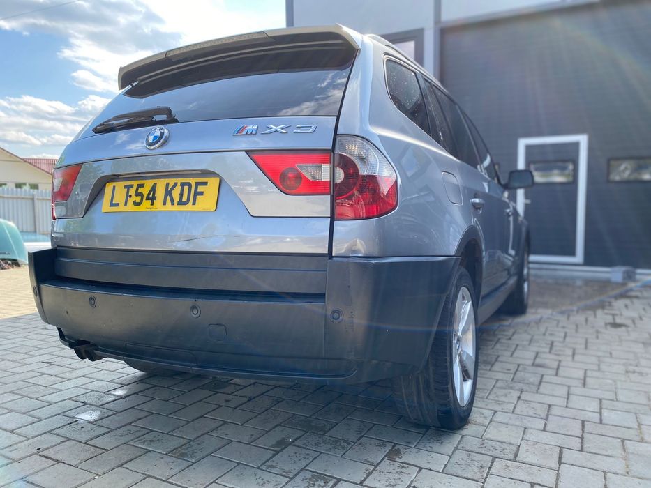 Dezmembrez BMW X3 E83 3.0i M54,Navi,Panoramic,Recaro negru,Xenon