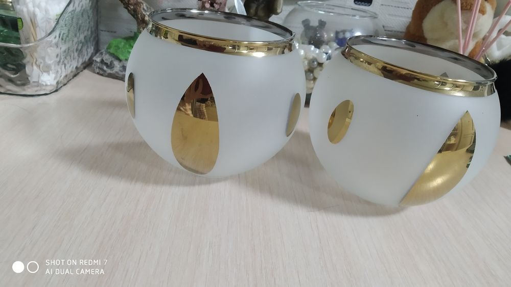 Продам плафоны на люстру