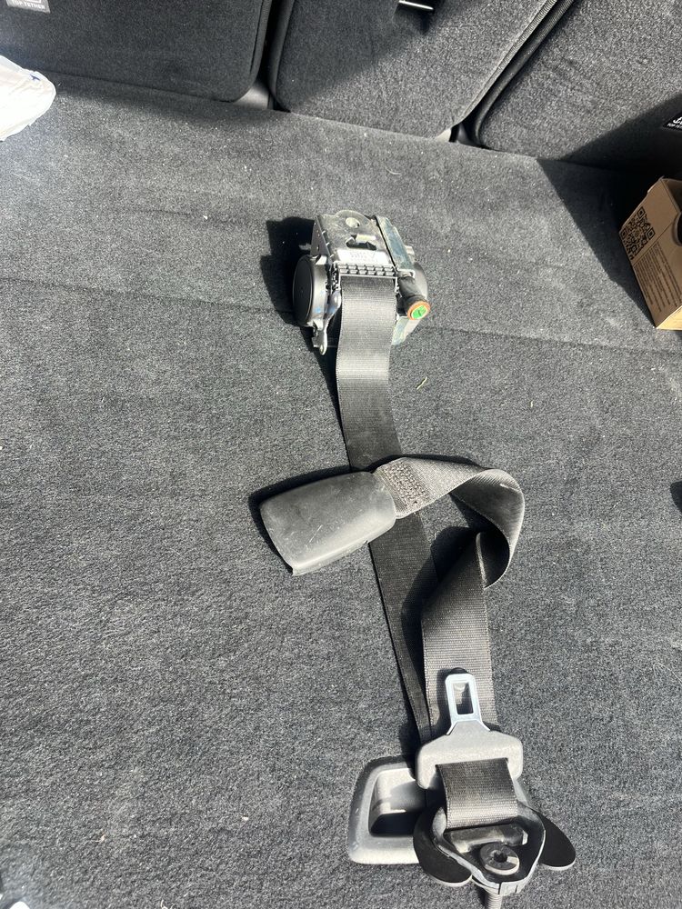 BMW f45,f46,f48,f39 предпазен колан