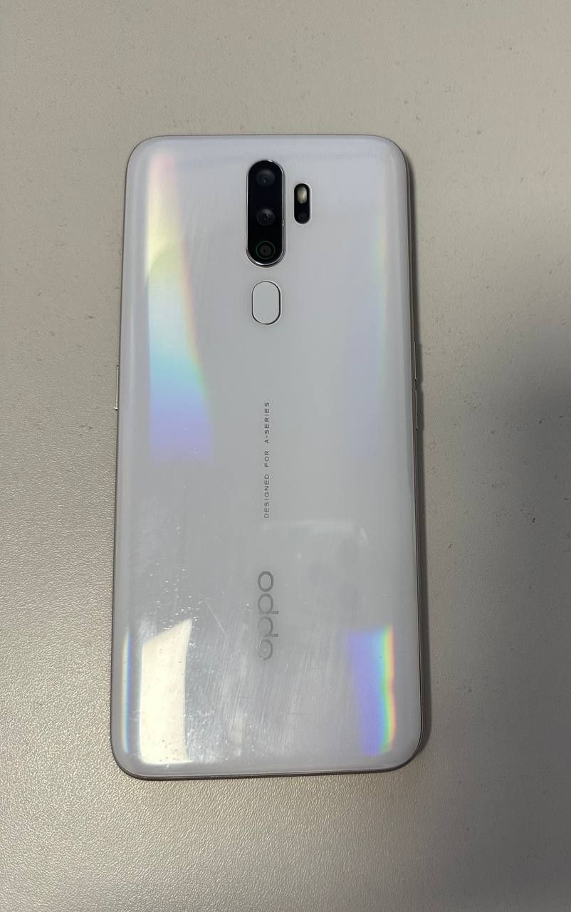 Телефон Oppo A5 2020