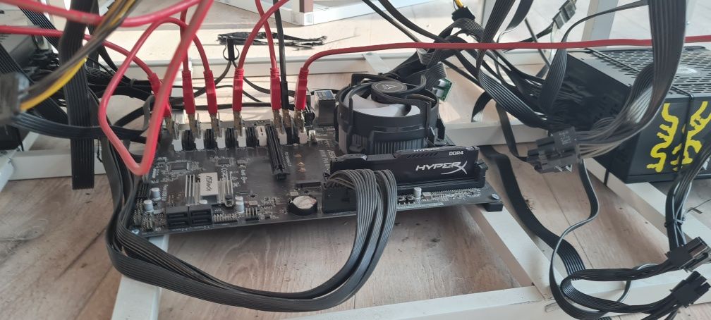 Останали 3 броя Evga Geforce RTX 3080 Ti 12 GB