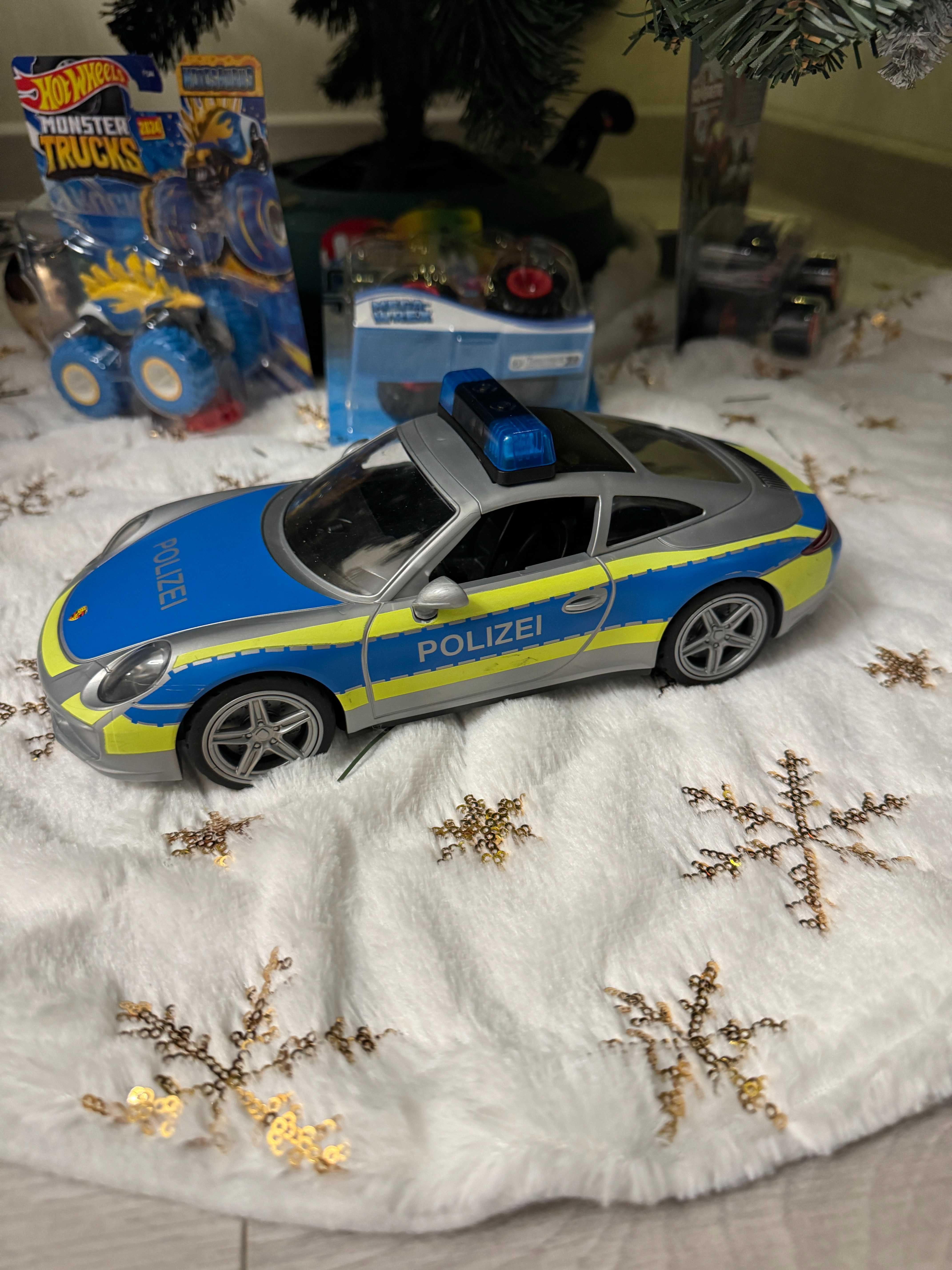 Set de joaca Playmobil City Life - Porsche 911 Carrera 4S Polizei
