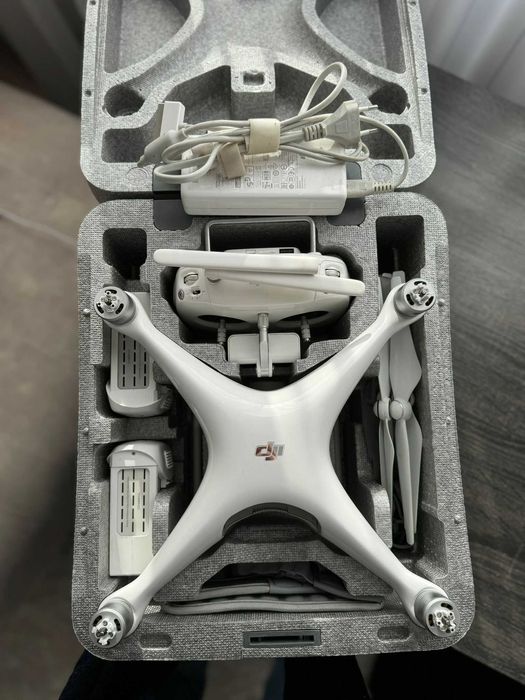 Drona DJI Phantom 4 Pro