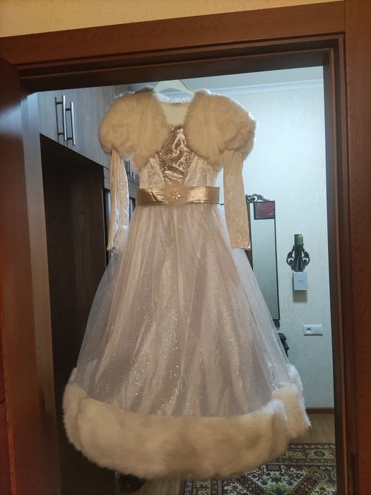 Костюм снегурочки новогод.