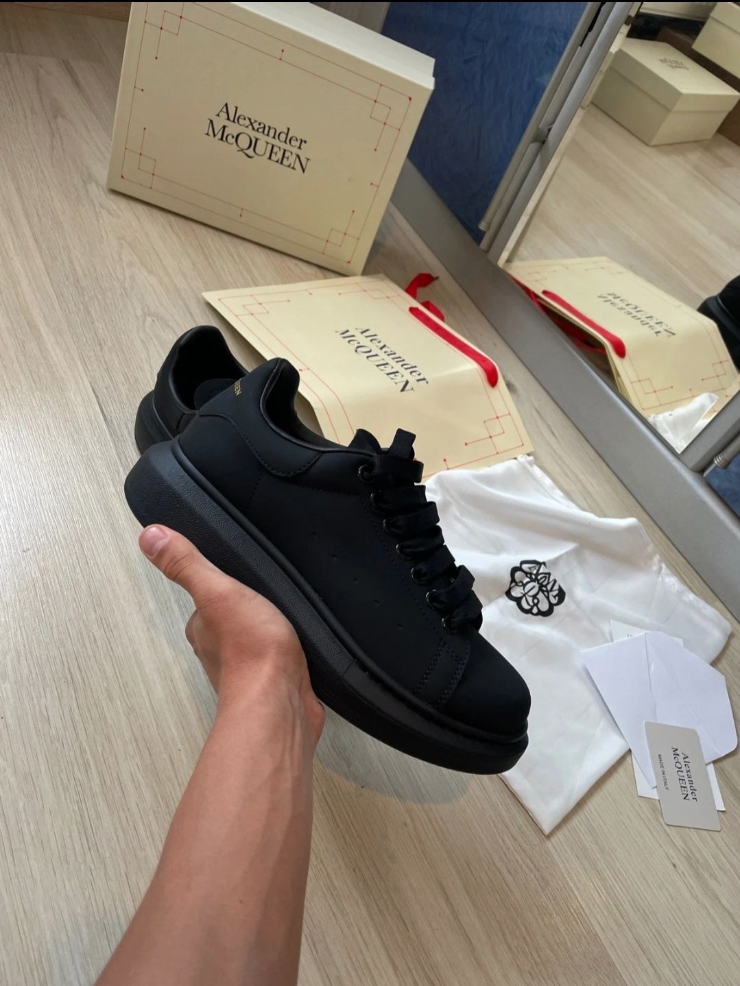 ‼️ Alexander McQueen - DOAR 249 LEI