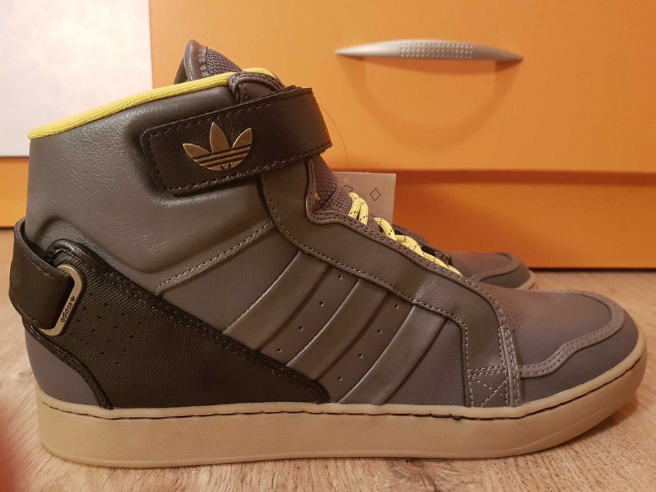 Adidas AR 3.0 WORK WEAR чисто нови мъжки баскетболни обувки 42 2/3