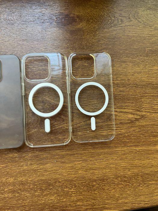 Чехлы на iPhone 15 Pro