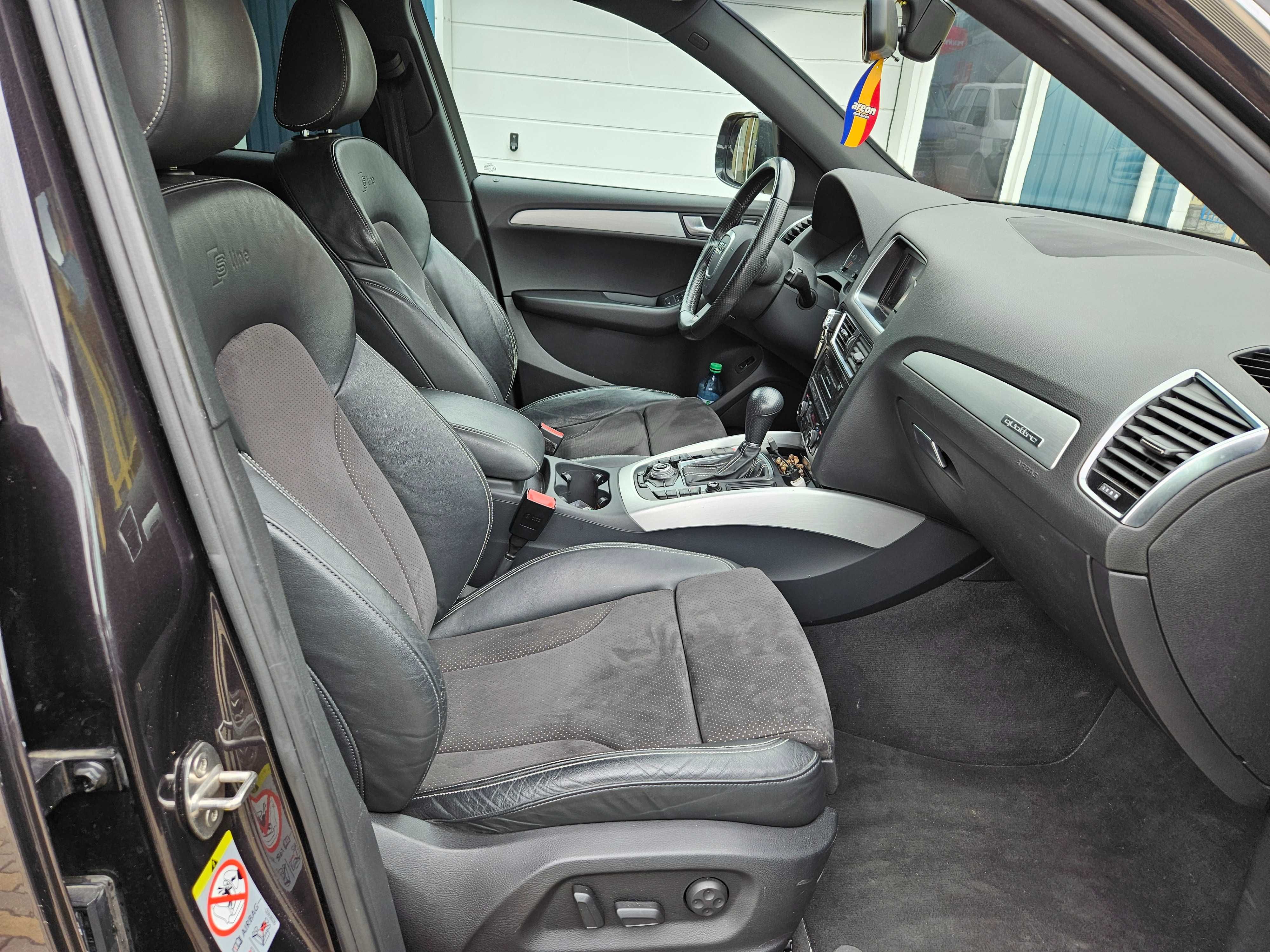 Audi Q5 2,0 TDI-S Line