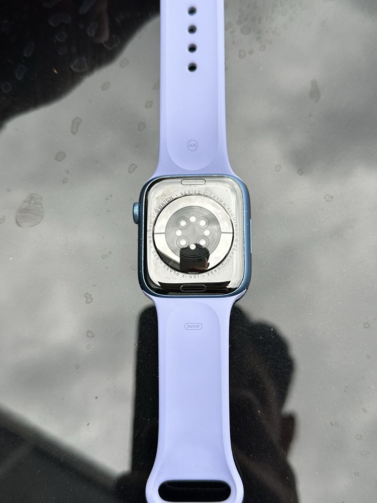 Vand/schimb Apple watch 7 45 ca Nou baterie  95%