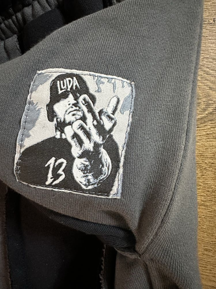 Къси гащи на Luda