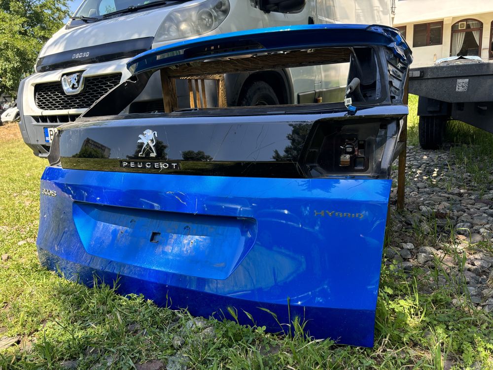 Багажник Задна врата  Пежо 3008/Peugeot 3008