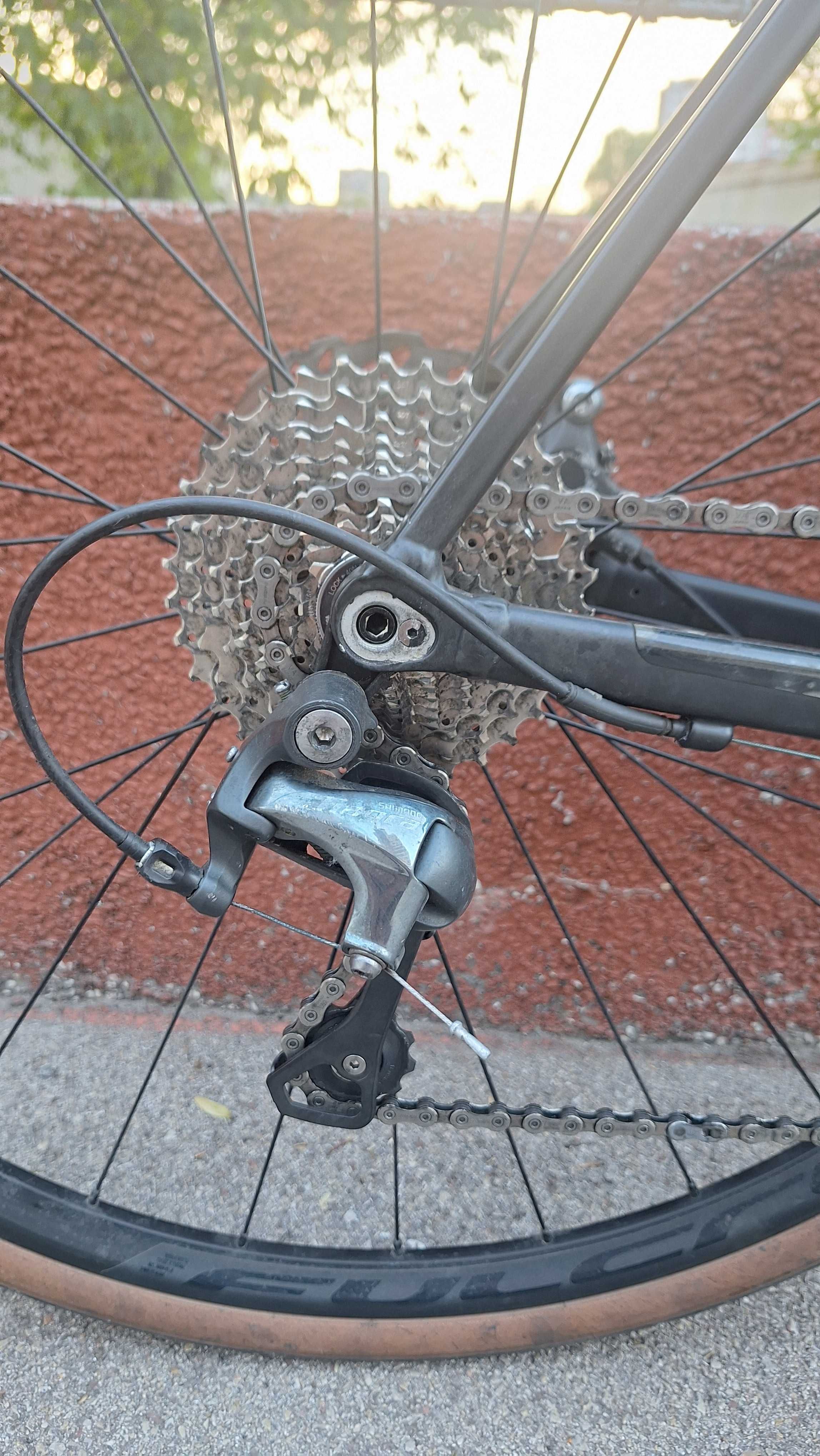 Шосеен велосипед Canyon Endurace 6