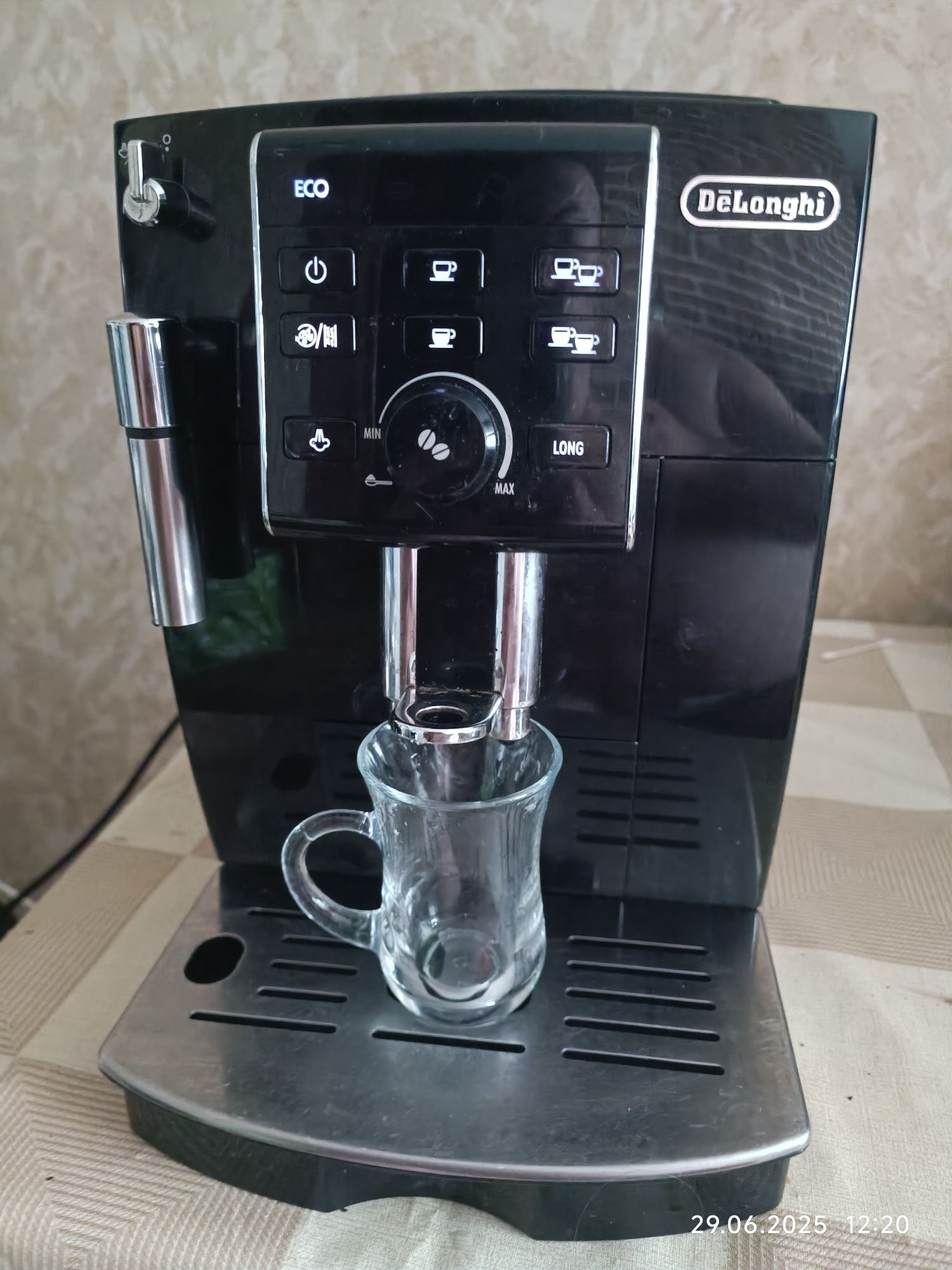 De'Longhi ECAM 13.113.B Magnifica Eco