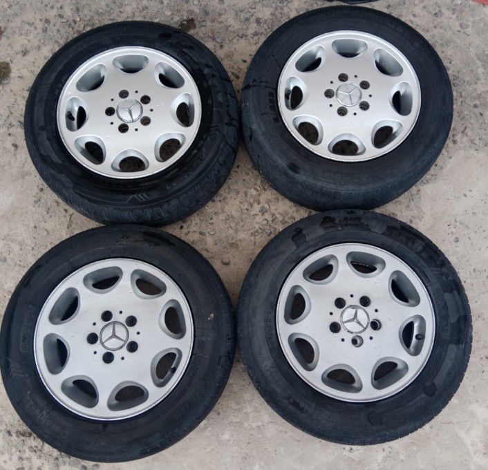 R15 диска Мерседес w124 радной дискаси
