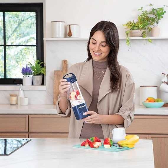 Преносим блендер nutribullet- Мощен екстрактор,475мл,USB-C,15+ цикъла