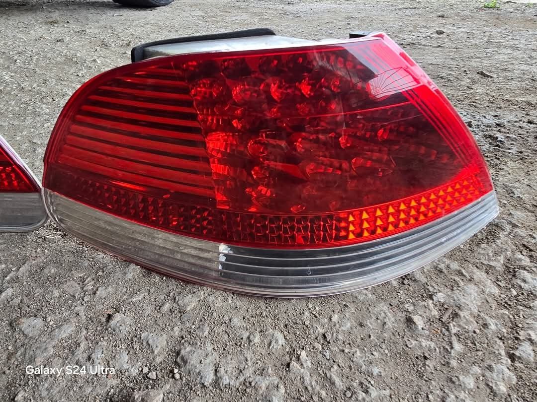 Продавам Стопове за BMW e65