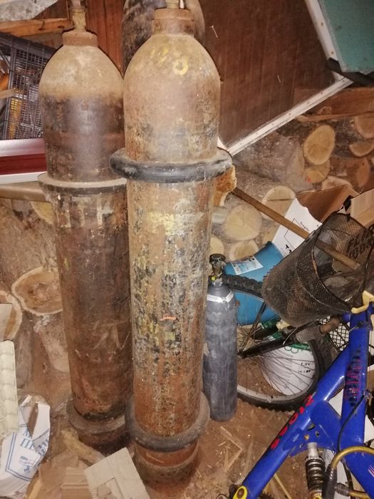 Бутилки за co2 и кислород