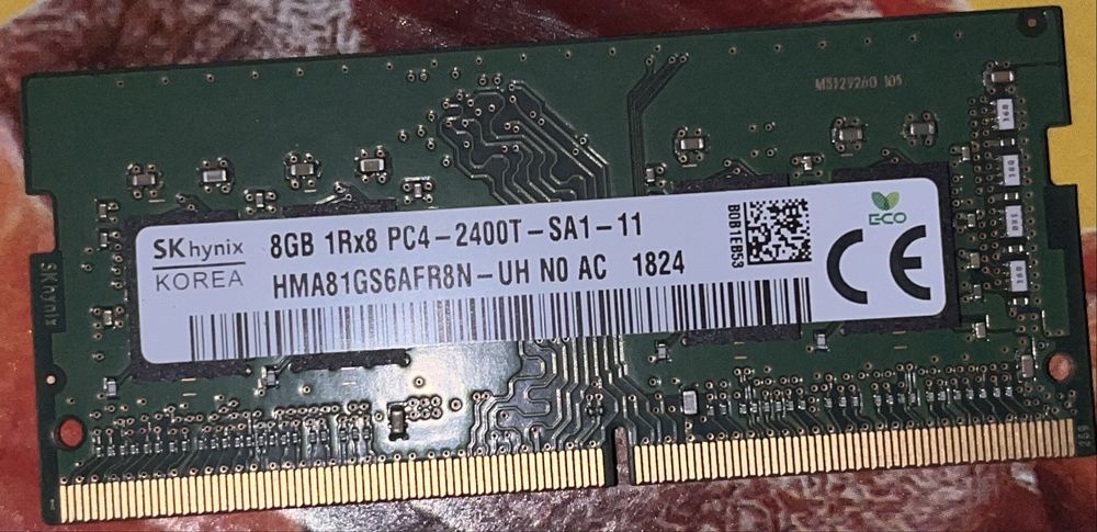 Оперативная память 8 ГБ DDR4 2400 МГц Sodimm