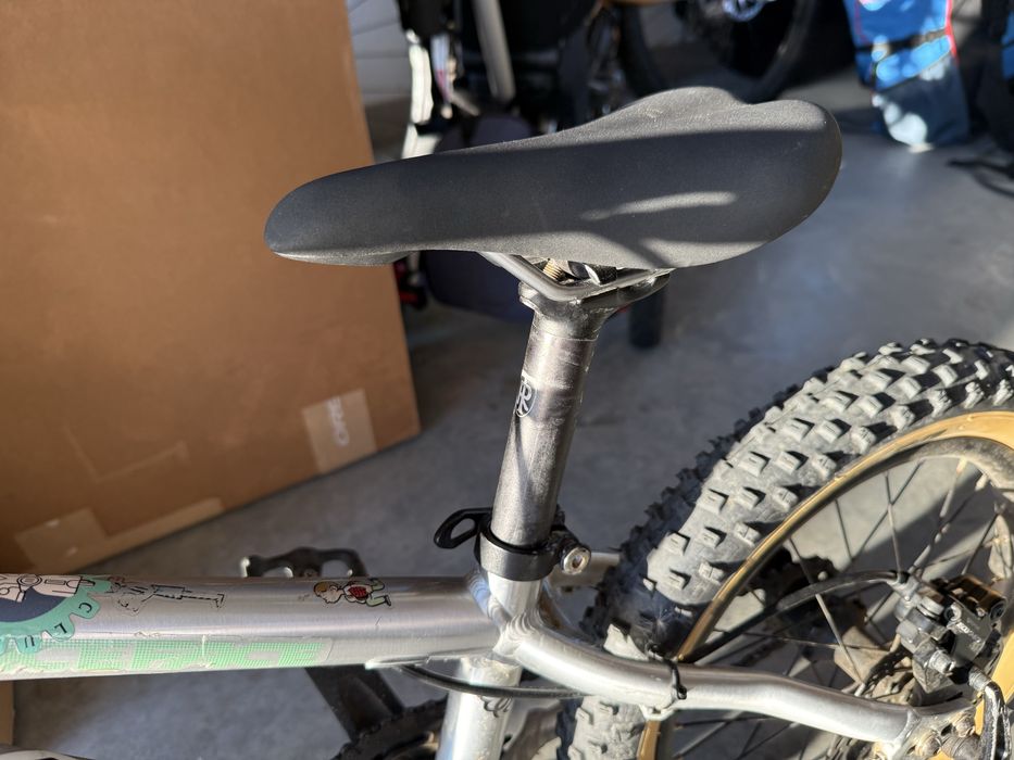 Bicicleta MTB Early Rider roti 16”inch