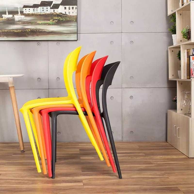 Столы,стулья в наличии экопластик