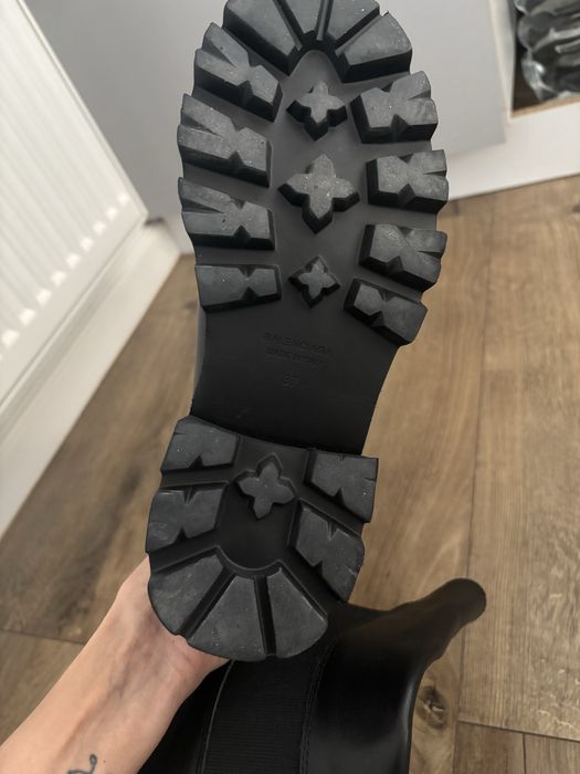 Cizme din piele balenciaga
