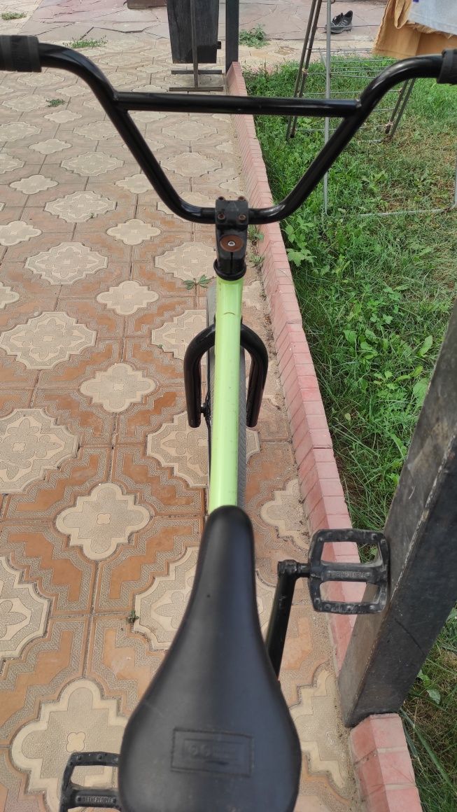 продам Bmx premium avokado 2021