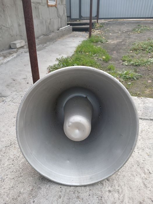 громкоговоритель б/у 2шт.