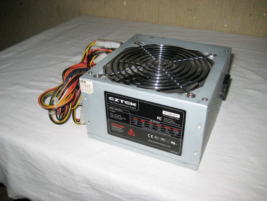 Блок питания EZTEK 420W идеальном рабочим состоянии!