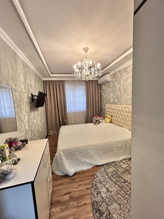 Срочно продаётся квартира . Адрес бадамзар натариус, своя.