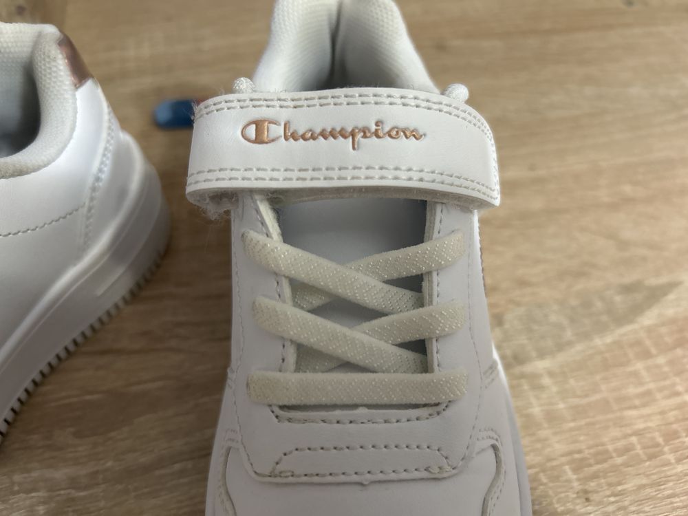 Adidasi champion fete
